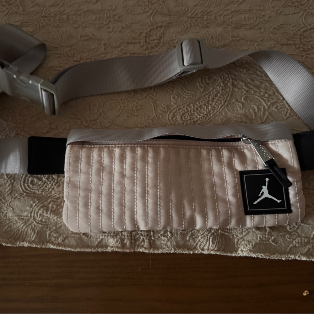 Jordan Belt Bag